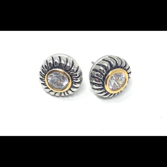 Necklace and Earrings 3 Piece Set - Picture 7 of 8